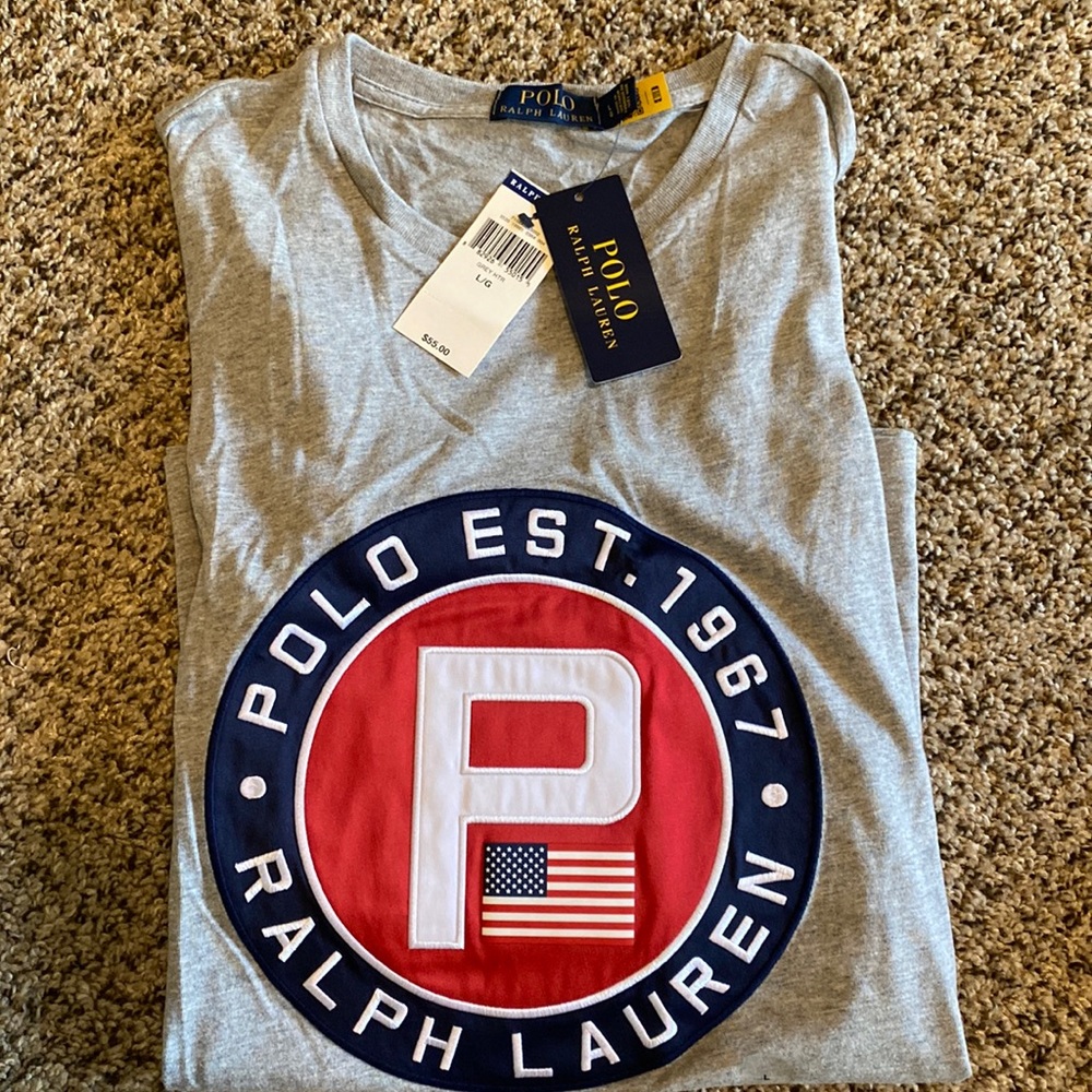Gray Polo center logo T Shirt